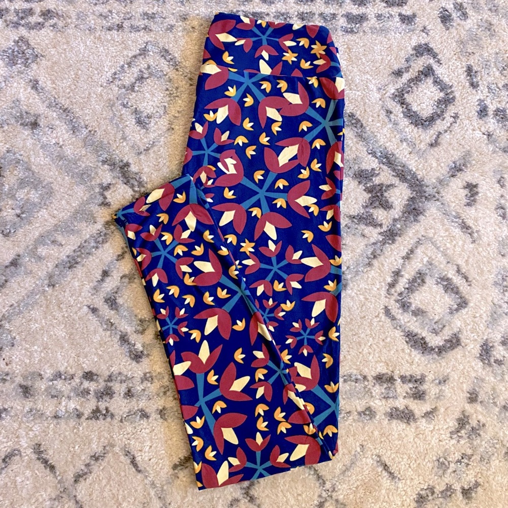 NEW Autumn Floral vintage LuLaRoe Curvy Leggings TC